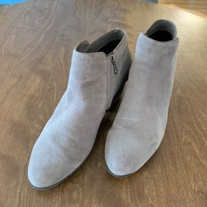 Blondo Villa Waterproof Ankle Boots Mushroom Taupe